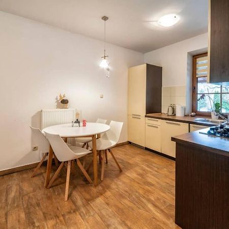 U Podnoza Gor Sowich Apartment Pieszyce Luaran gambar